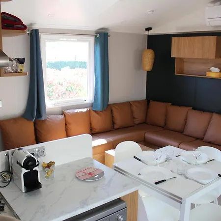 La Reserve 4 Etoiles Emplacement 844 3ch 2sdb 6 Personnes *