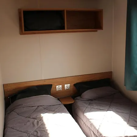 La Reserve 4 Etoiles Emplacement 844 3ch 2sdb 6 Personnes