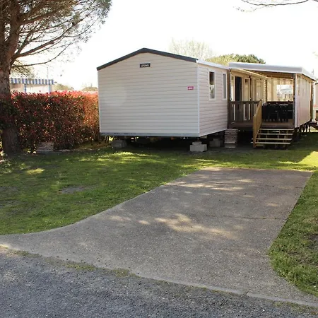 La Reserve 4 Etoiles Emplacement 844 3ch 2sdb 6 Personnes * Gastes