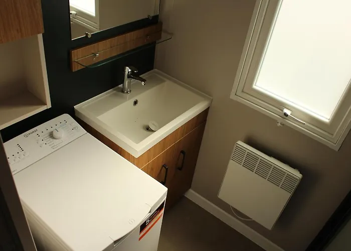 La Réserve 4 étoiles Emplacement 844 3ch 2sdb 6 Personnes * Gastes