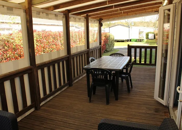 La Réserve 4 étoiles Emplacement 844 3ch 2sdb 6 Personnes Gastes